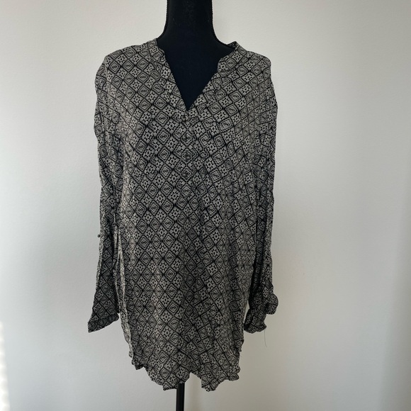 Angie shirt - Picture 1 of 1